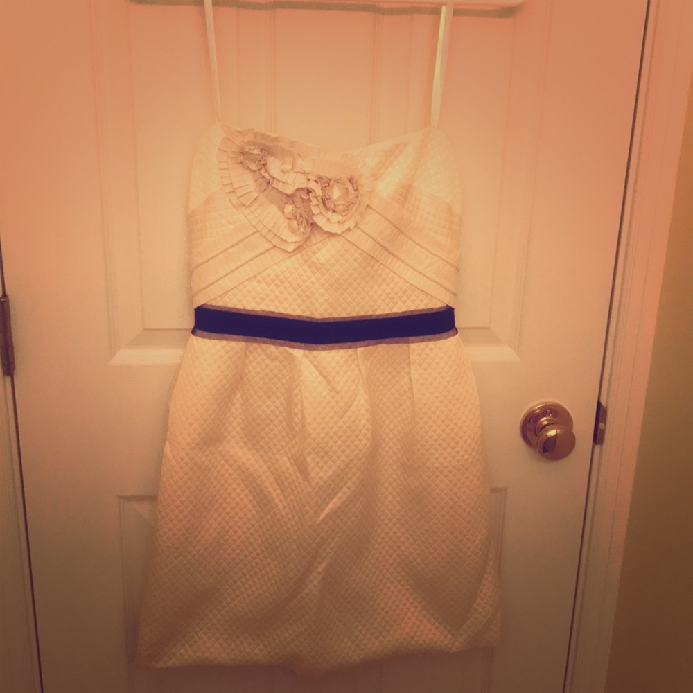 Strapless dress